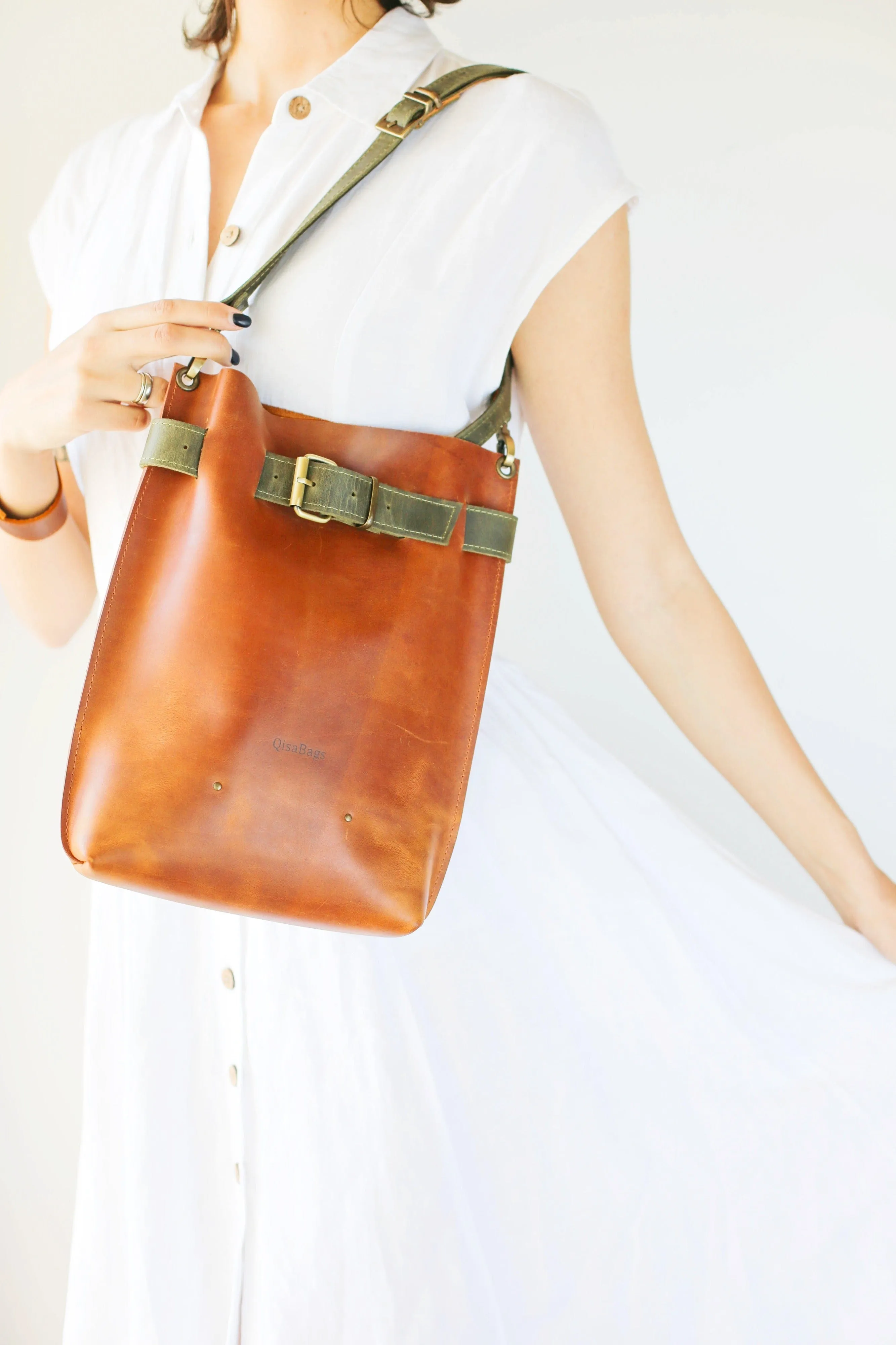 Cognac Brown Leather Bag w/Green